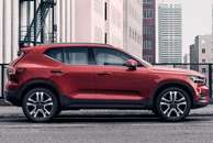 Volvo XC40 2021 ganha duas novas versões híbridas no Brasil